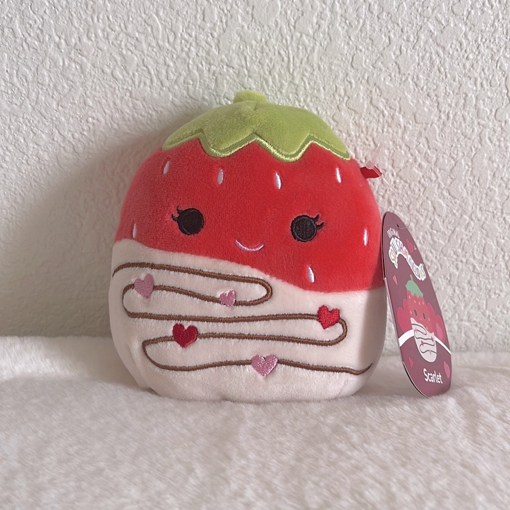 { 5” scarlet the strawberry with white chocolate }